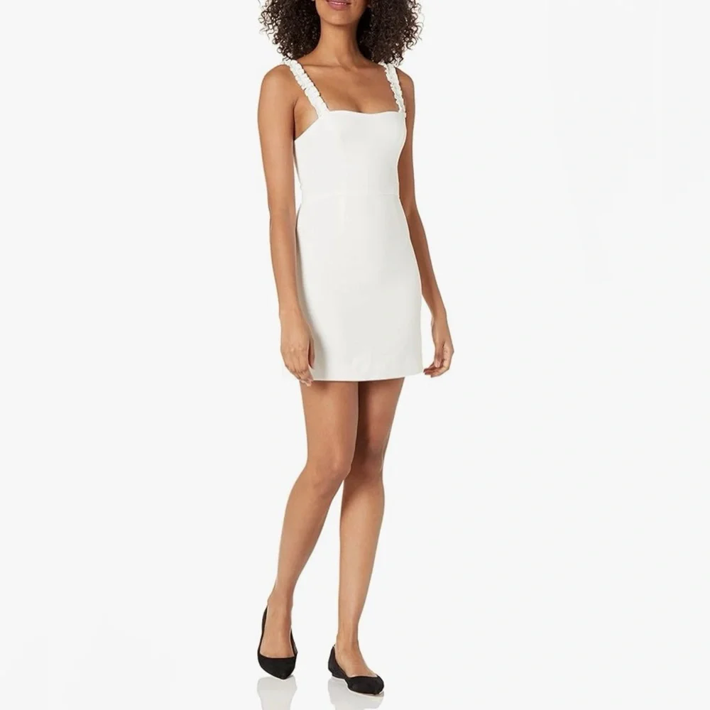 NWT French Connection Whisper Ruffle Sweetheart Dress